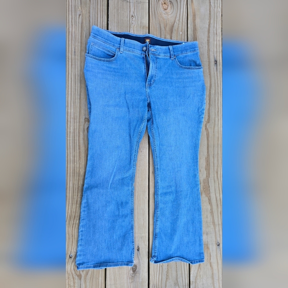 Lee Women's Boot Cut Jeans - Light Blue - Picture 1 of 3